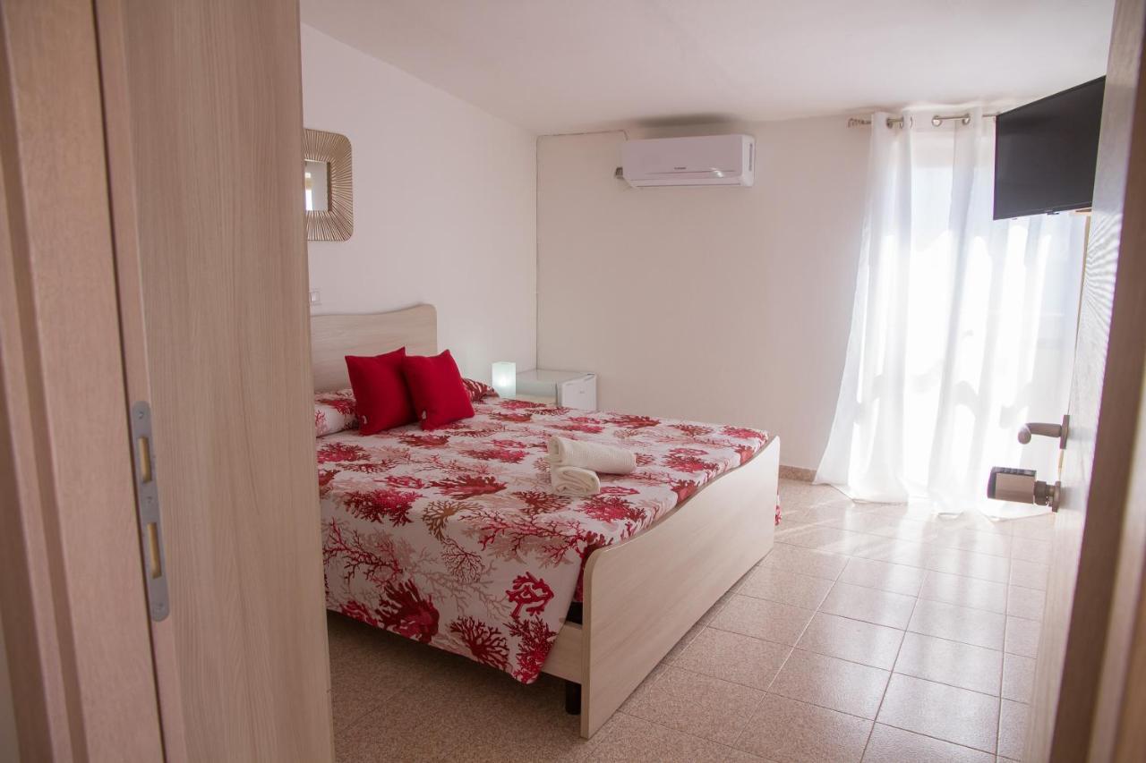 Bluriva Hotel Cirò Marina Zewnętrze zdjęcie